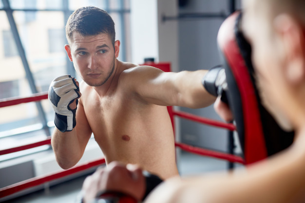 DEJEPS Full contact-boxe américaine, être un personal trainer en boxe US